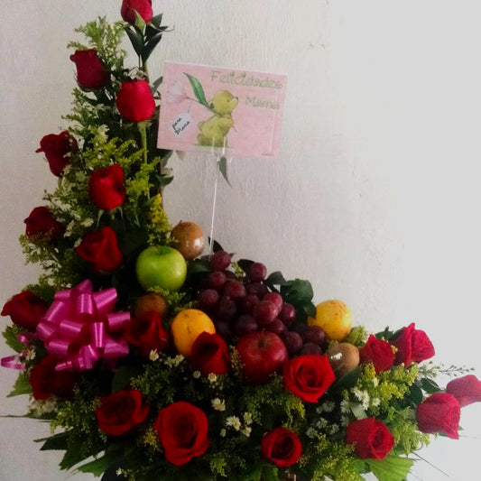 Frutero con Rosas
