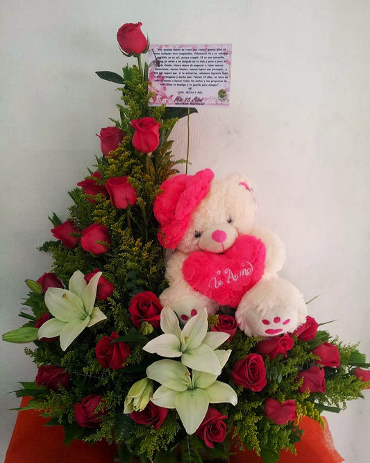 Media Luna Rosas, Lirios y Peluche