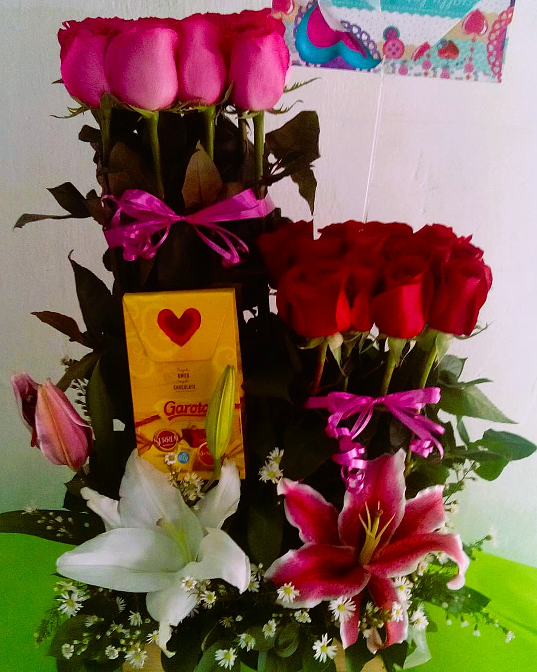 Ikebana Rosas y Lirios