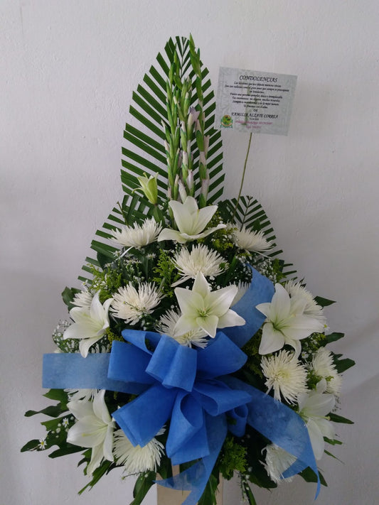 Ramo Tradicional Fúnebre Lirios y Fully