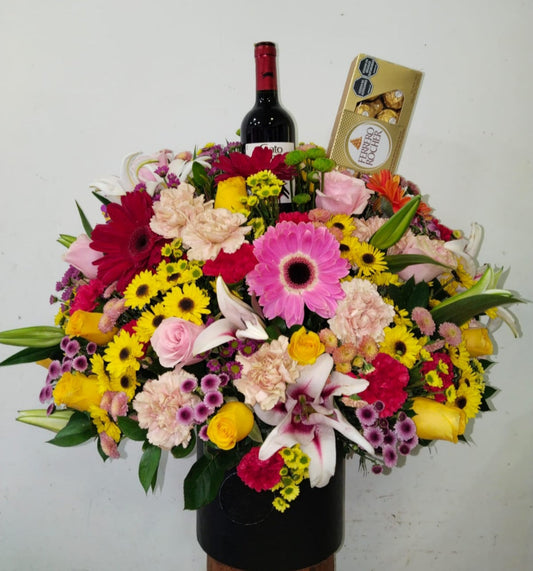 Caja Flores Tropicales con Vino y Chocolates